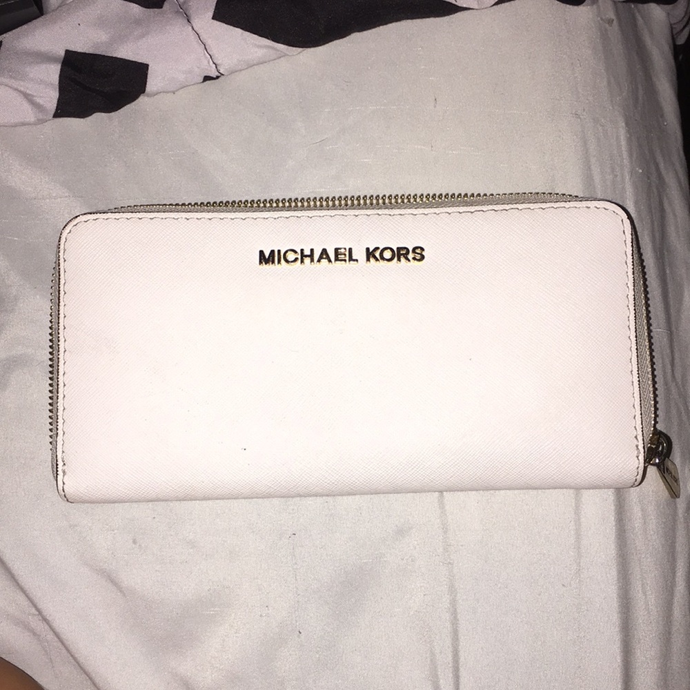 mk wallet